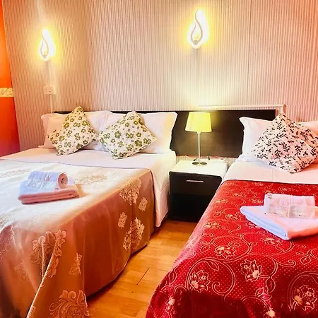 Hill Town Guest house *